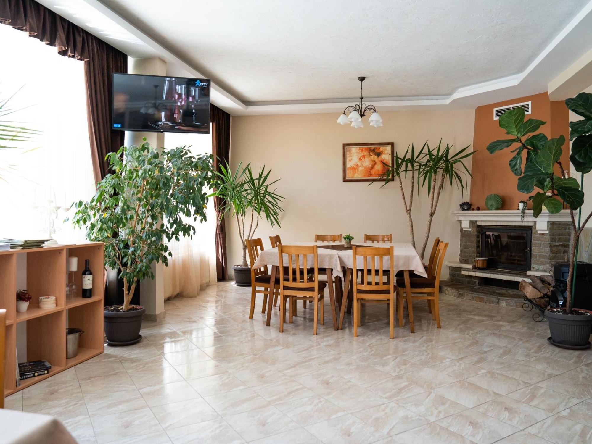 Hotel Velista Voneshta Voda Bagian luar foto