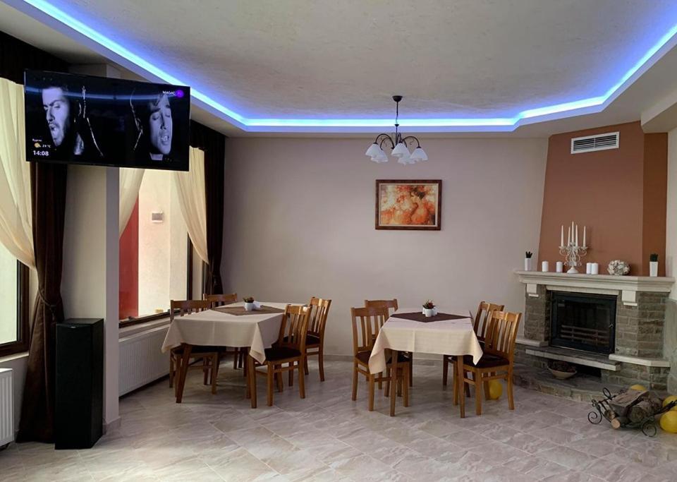 Hotel Velista Voneshta Voda Bagian luar foto